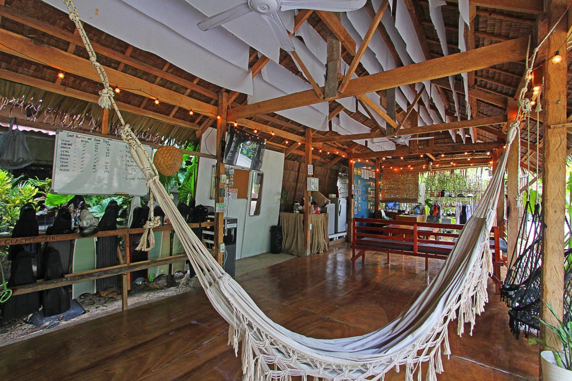 Ozen Freediving Hostel 卢纳将军城 外观 照片