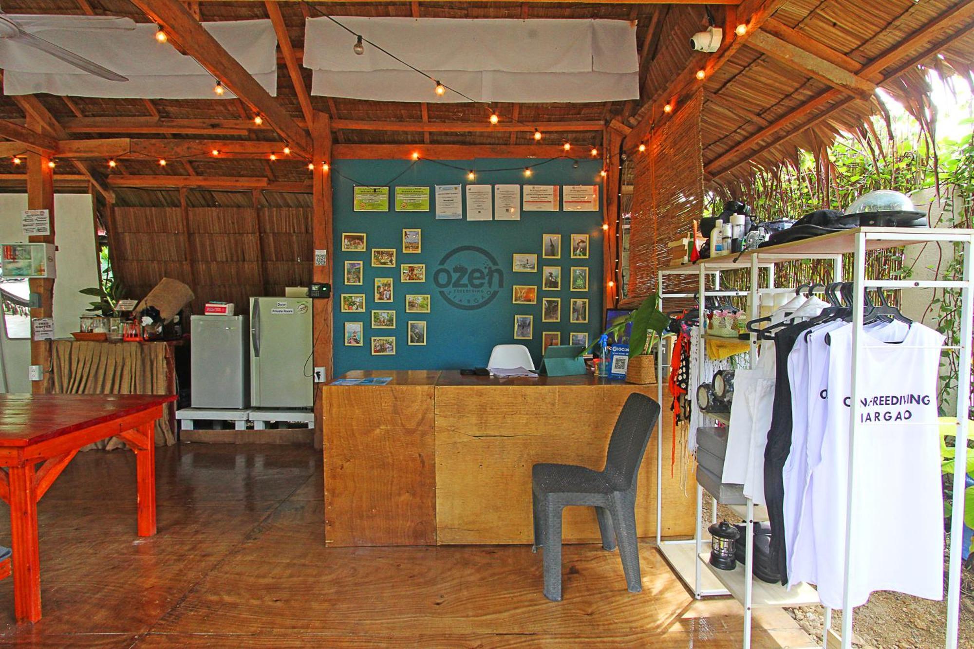 Ozen Freediving Hostel 卢纳将军城 外观 照片